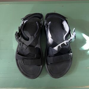 Women’s Black Teva Hurricane Sandals 8